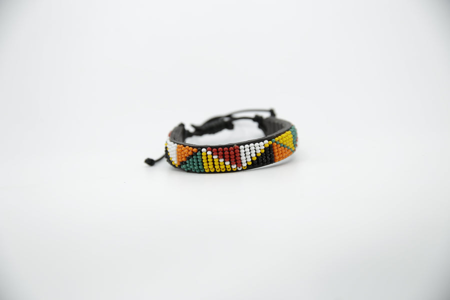 Maaai Beaded Bracelet 33 - Adjustable Cord